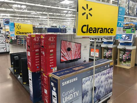 Head to Amazon to find Samsung Frame TVs, Terrace TVs, and Premiere Projectors on sale for up to 33 off Get the newest models and save money at the same time Access your favorite apps, streaming services and smart home devices right from your TV. . Clearance tvs at walmart